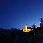 Attraktive 4,5-zimmerwohnung In Ruschein *