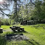 Apartman Attraktive 4,5-zimmerwohnung In Ruschein *