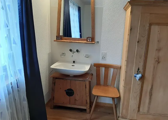 Apartamento Attraktive 4,5-zimmerwohnung In Ruschein *